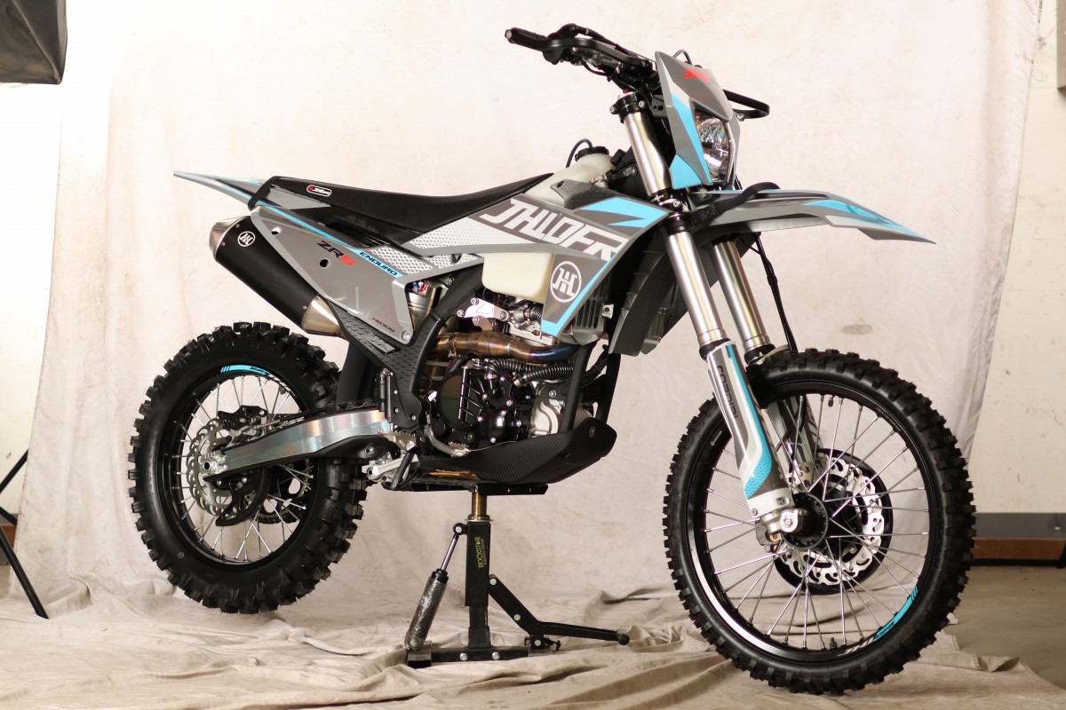 jhlmoto.ru-jhl-zr5-nb300-jhlofr-enduro-2-1200x800