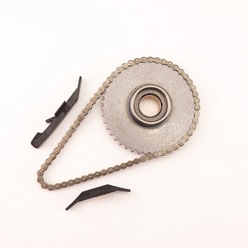 Шестерня (ремкомплект) обгонной муфты электростартера YX50-125 c цепью и слайдерами